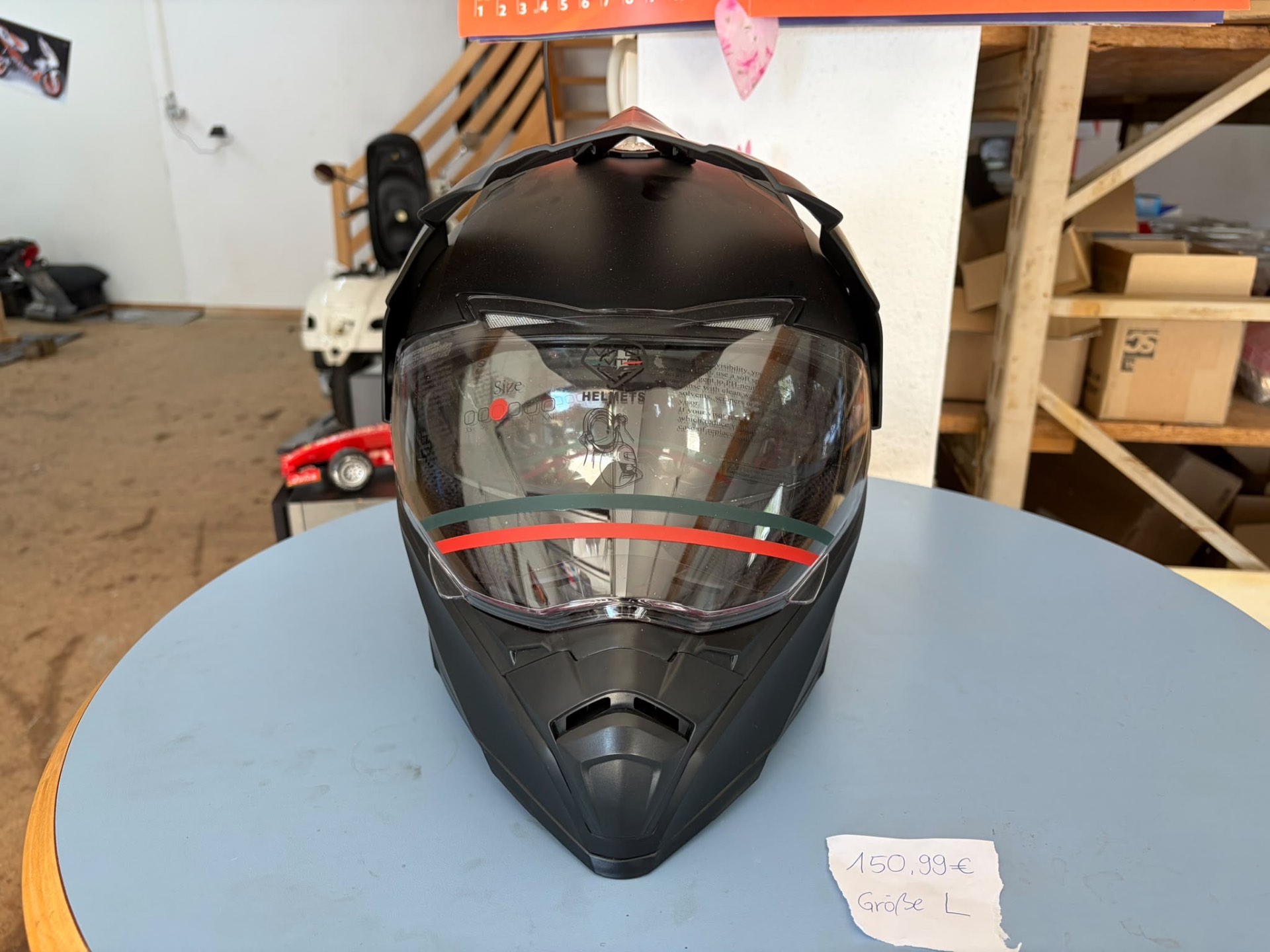 Endurohelm schwarz matt